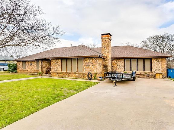 4th image of 205 Woodlawn Dr