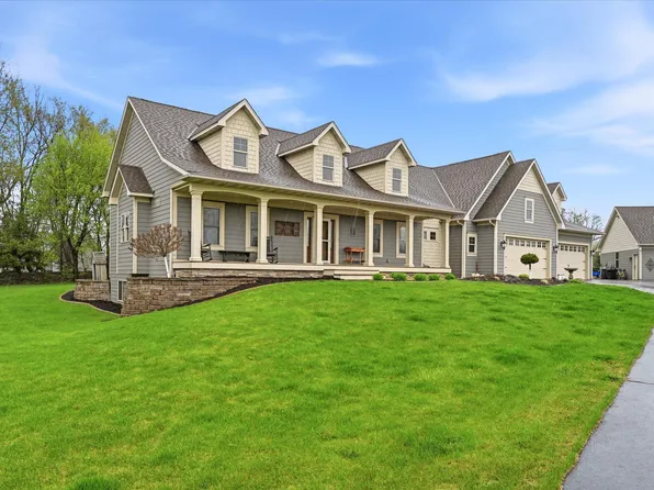10560 31st Pl NE, Saint Michael, MN 55376