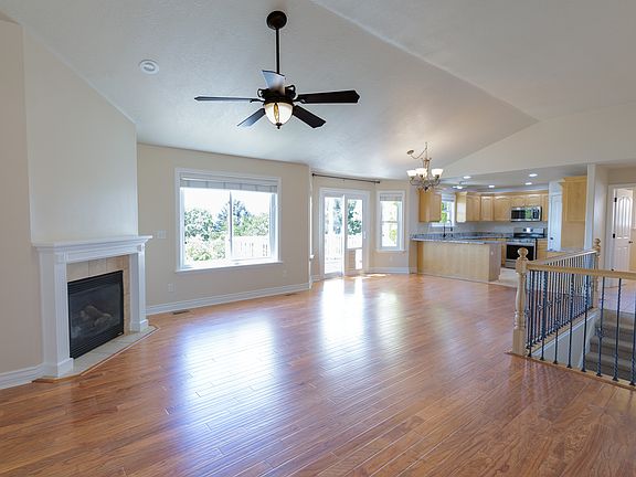 4th image of 9579 N Apple Ct