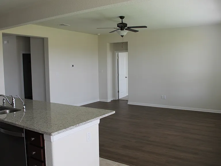 6504 Folsom Ave — Photo 6