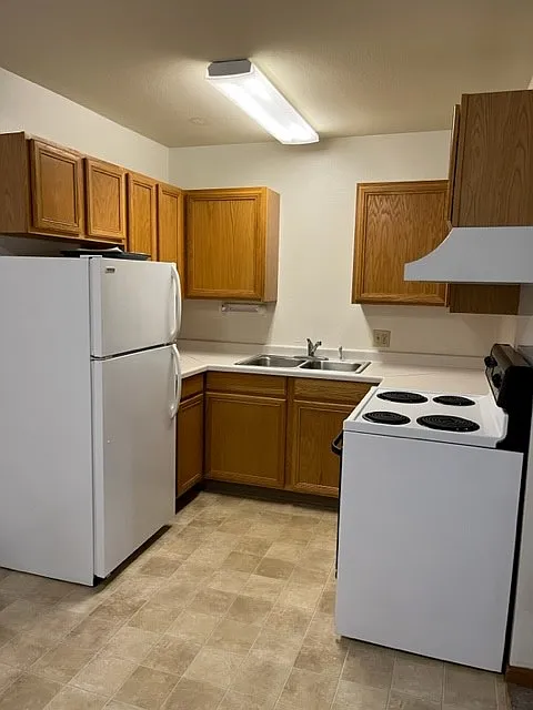 1 bed, 500 sqft, $555 — Photo 1