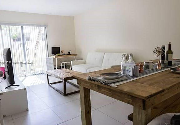 5th image of 7820 NE Bayshore Ct APT 206