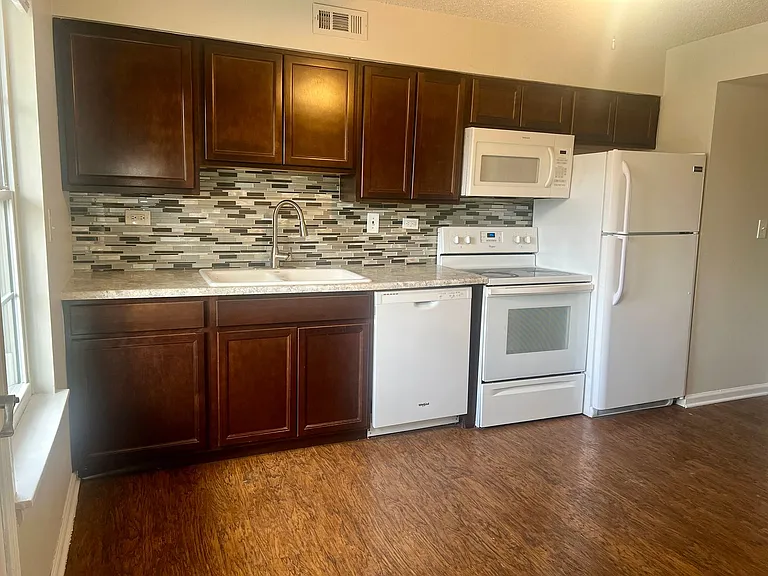 9350 E Girard Ave #9 — Photo 3