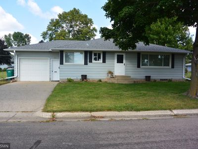 201 13th St W, Glencoe, MN, 55336