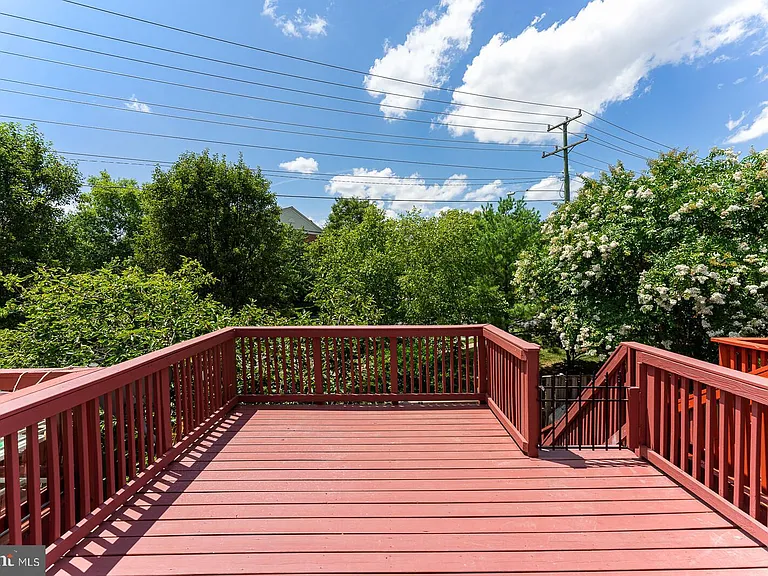 2534 Peter Jefferson Ln — Photo 11