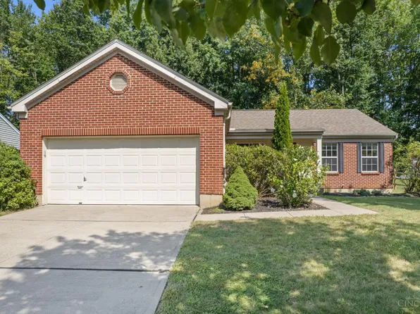 1518 Creekside Rd, Amelia, OH 45102