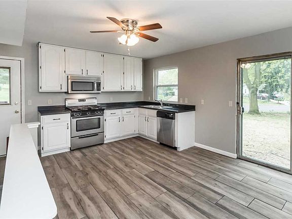 4th image of 11188 Mammoth Dr