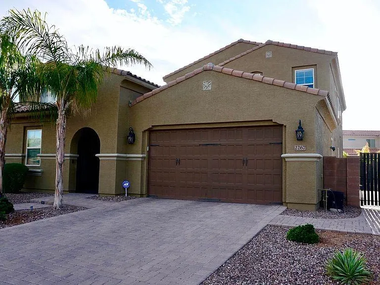 2267 E Tomahawk Dr — Photo 3