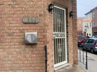 1538 S 9th St #1, Philadelphia, PA 19147