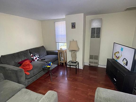 4th image of 108 Little Kidwell Ave