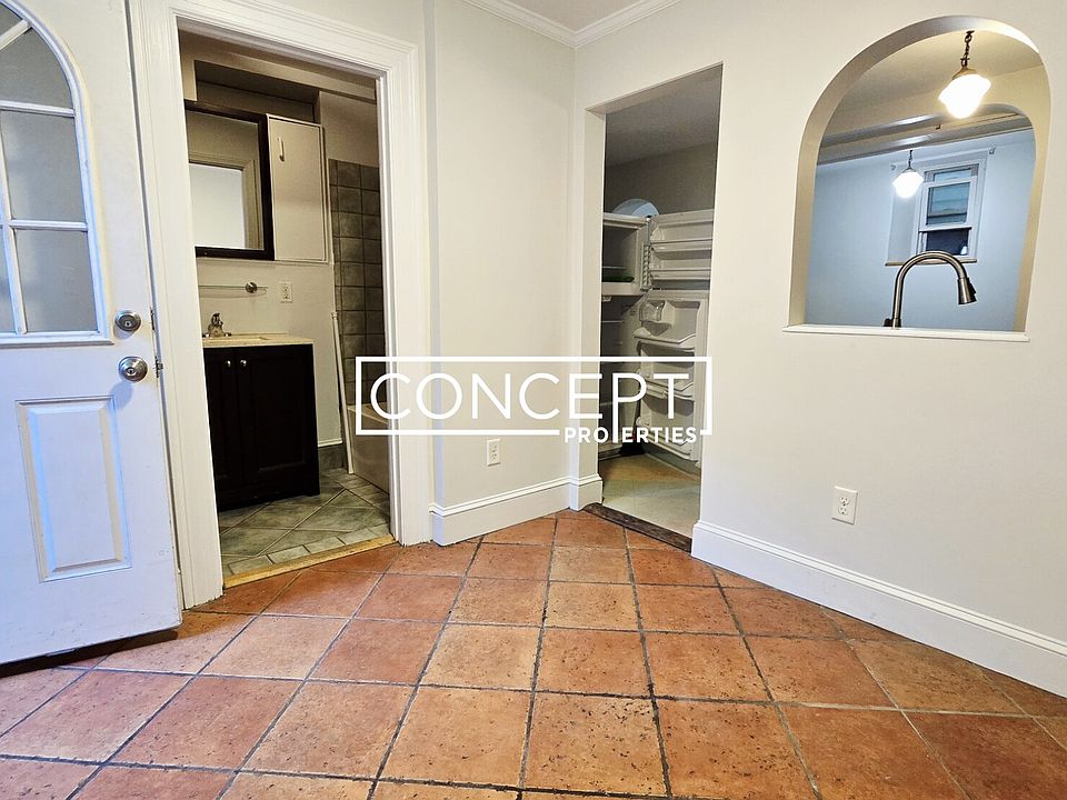 1st image of 164 Auburn St