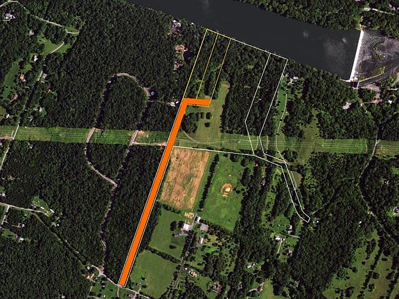 Road in from Scrabble Rd