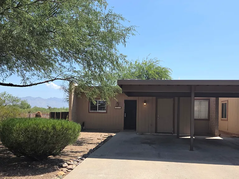 3311 S Placita Saltillo — Photo 1