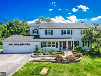 382 Bishop Hollow Rd, Newtown Square, PA, 19073