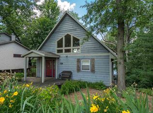 8071 Oak Run Dr, Dahinda, IL 61428