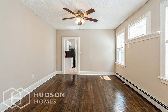 4th image of 242 Lincoln Pl #1