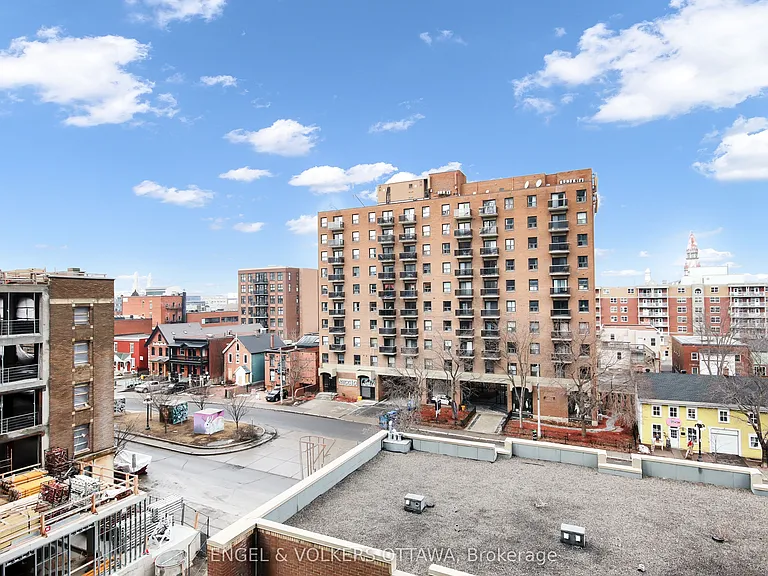 134 York St #607 — Photo 22