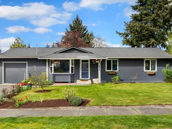 26205 14th Avenue S, Des Moines, WA 98198