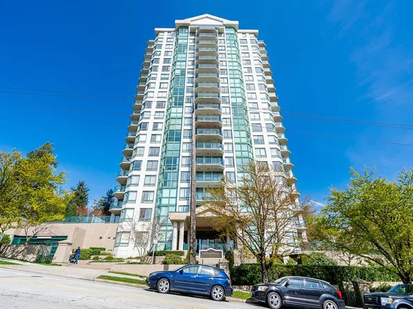 121 10th St #401, New Westminster, BC V3M 3X7