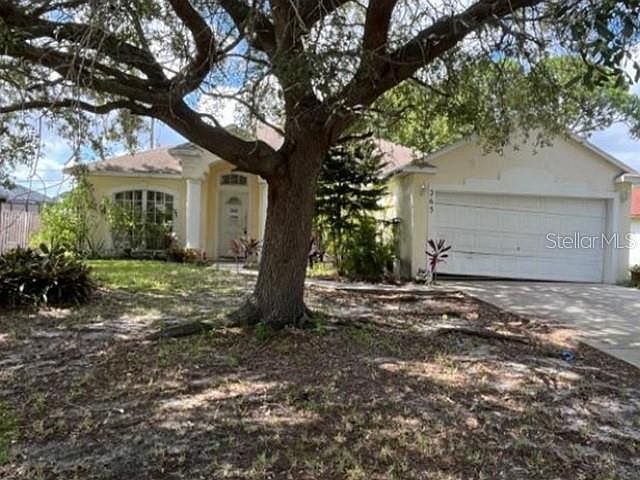 1st image of 265 SE TWIG AVENUE