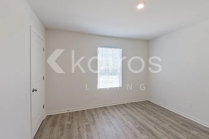 2826 Jordan Ave — Photo 10