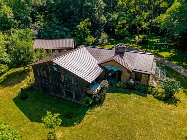 16460 Franklin Rd, Northville, MI 48168