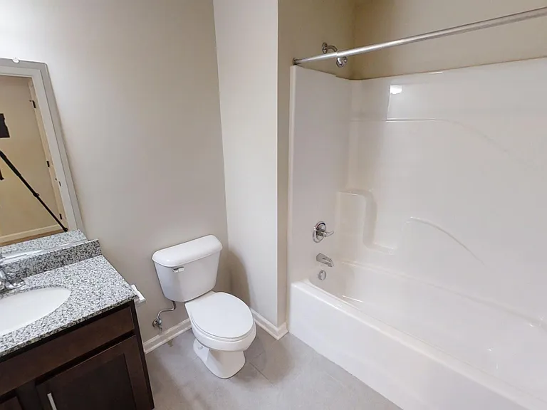 Glen Esk Apartments — Photo 42
