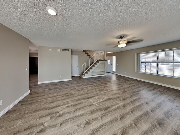 2nd image of 4501 W WAHALLA Lane