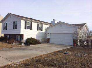 448 Miranda Dr, Dupo, IL 62239