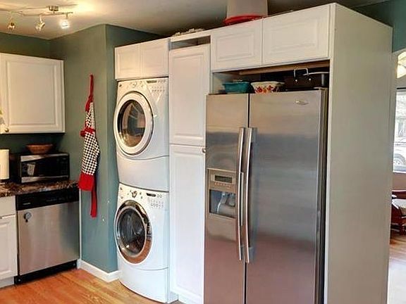 2nd image of 7302 E 112th St