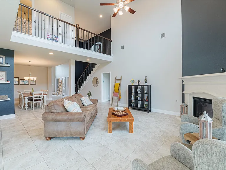 3530 Auburn Creek Cir — Photo 9