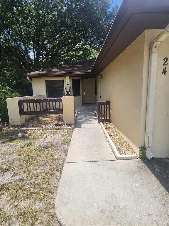 2 bed, 2.0 bath, 1021 sqft, $1,800 — Photo 1