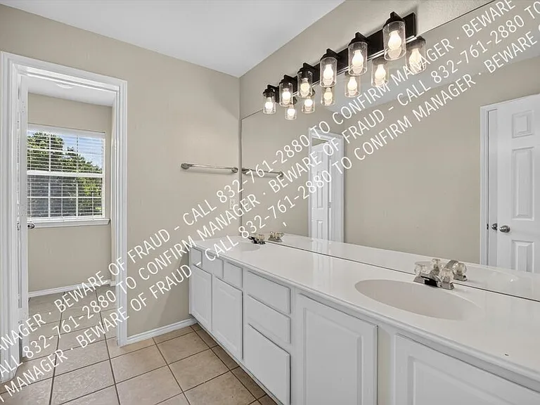 11472 Blackhawk Dr — Photo 27