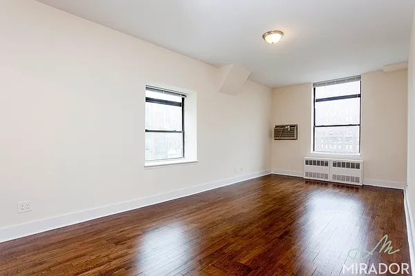 Rented by Mirador Real Estate | media 7