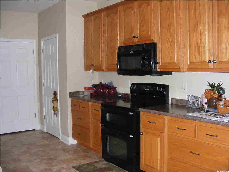 17 Sandrock Dr, Sylvania, AL 35988 Zillow