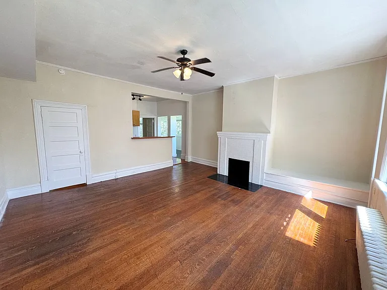 121 S Boylan Ave — Photo 4
