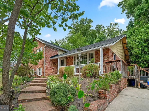 12017 Coldstream Dr, Rockville, MD 20854