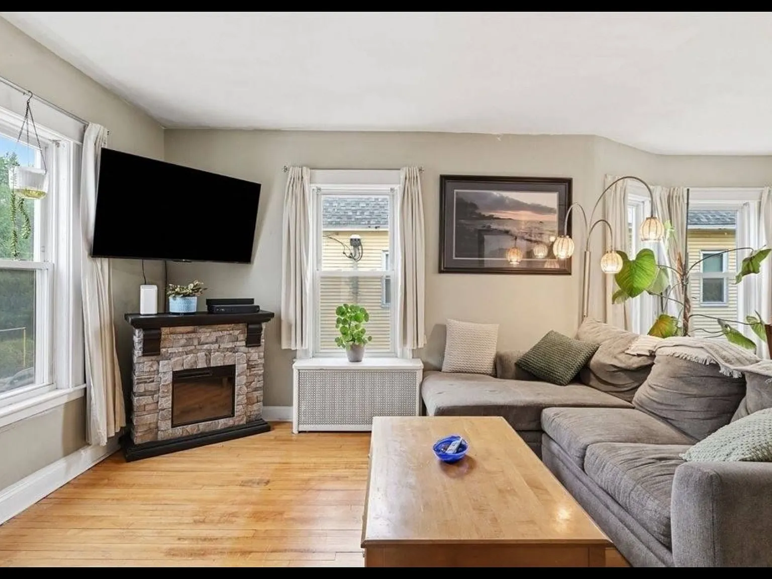 2 bed, 1100 sqft, $1,850 — Photo 3