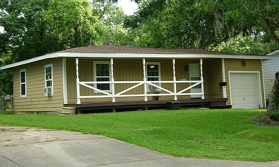 1st image of 418 Winding Way St #0