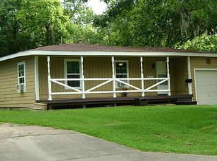 418 Winding Way St #0, Lake Jackson, TX 77566