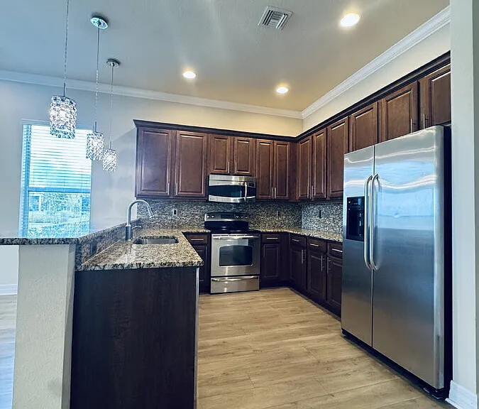 10480 Carolina Willow Dr — Photo 10