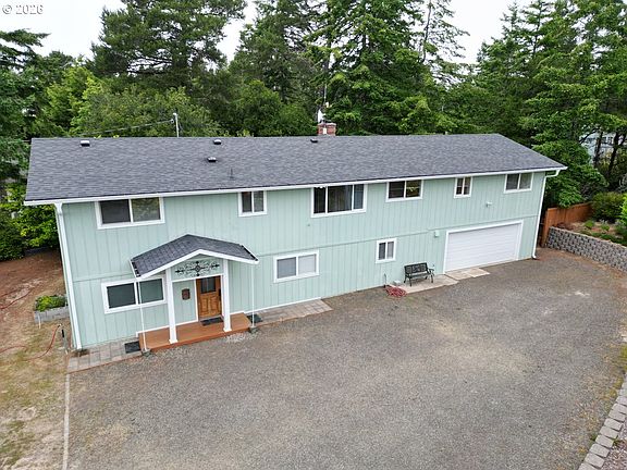 4th image of 2159 42nd St