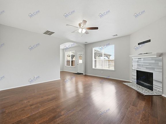 4th image of 11632 Bobcat Dr