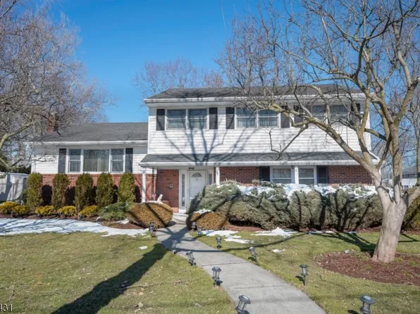 1 Ringwood Dr, Parsippany-Troy Hills Twp., NJ 07054