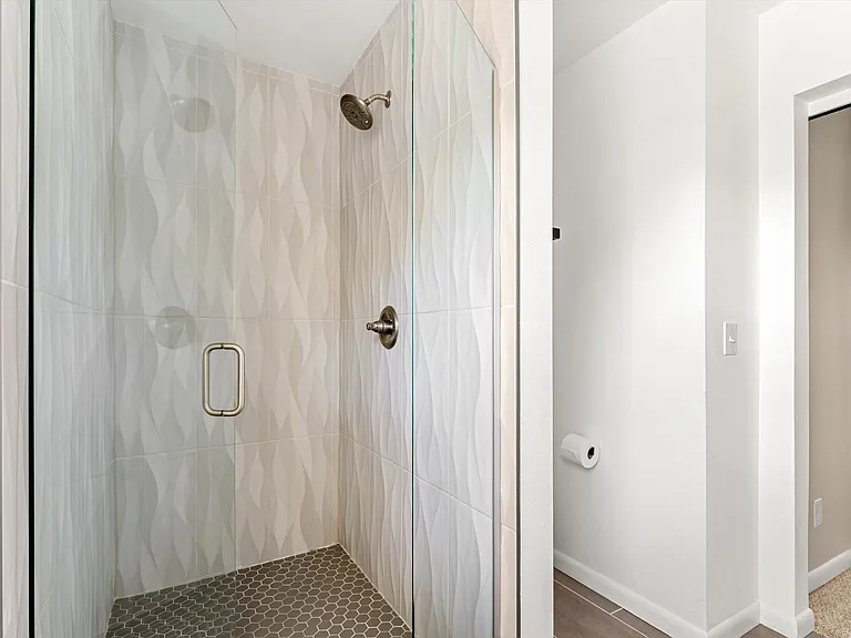 1227 Ash St — Photo 10