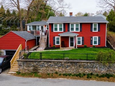 7 Colonial Rd, Webster, MA, 01570