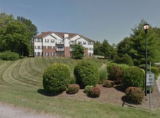 1287 Gardens Circle Dr APT 3B, Saint Louis, MO 63125