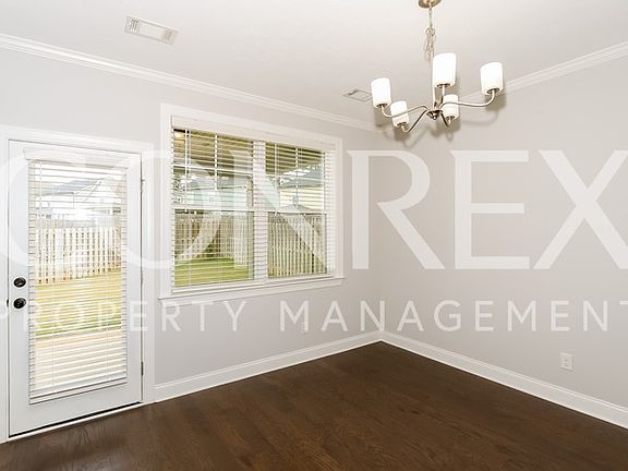 4th image of 952 Glenhaven Dr