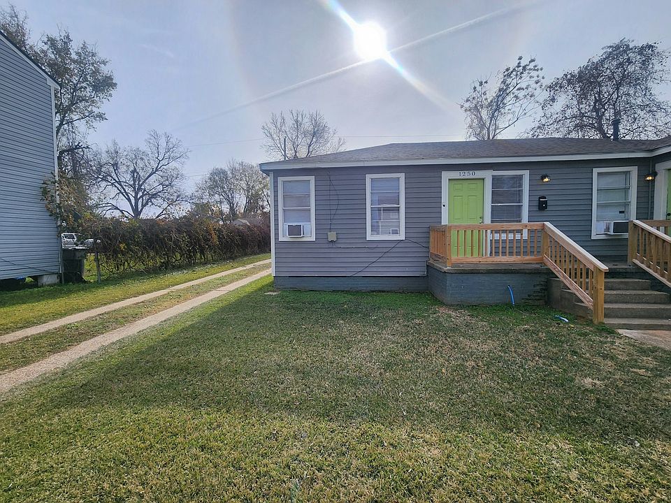 1st image of 1250 Estelle St