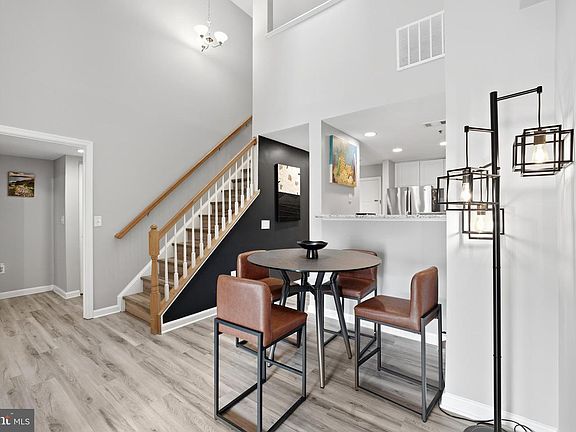 2nd image of 2720 Bellforest Ct APT 401